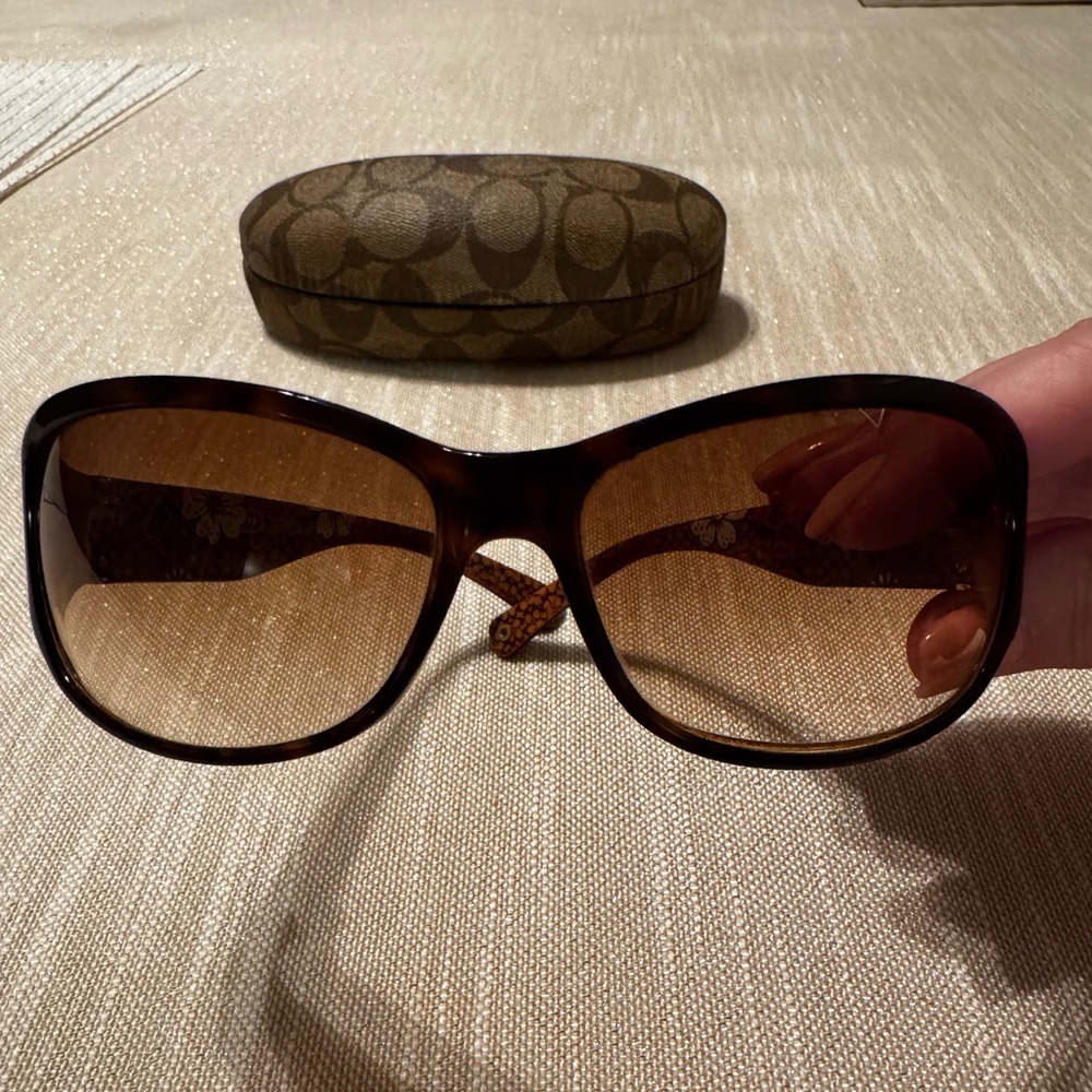 Coach Sarah (S437) Tortoise Sunglasses Inside Floral Design and Hard cover.